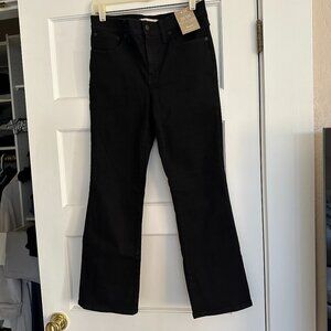 NEW Kick Out Crop Jeans in Black Rinse